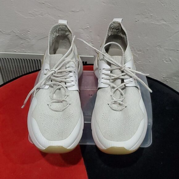 Cole Haan Zero Grand All Day Trainer in White & Beige Size 9 - Picture 2 of 13